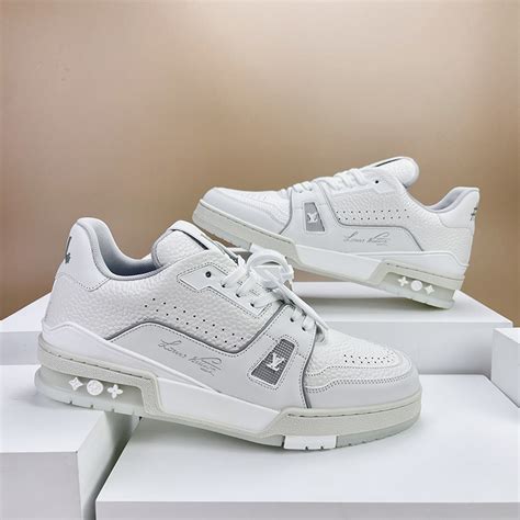 lv trainer triple white
